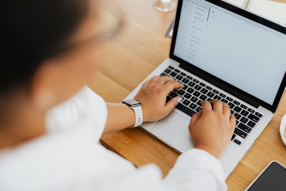 cara membalas email interview kerja