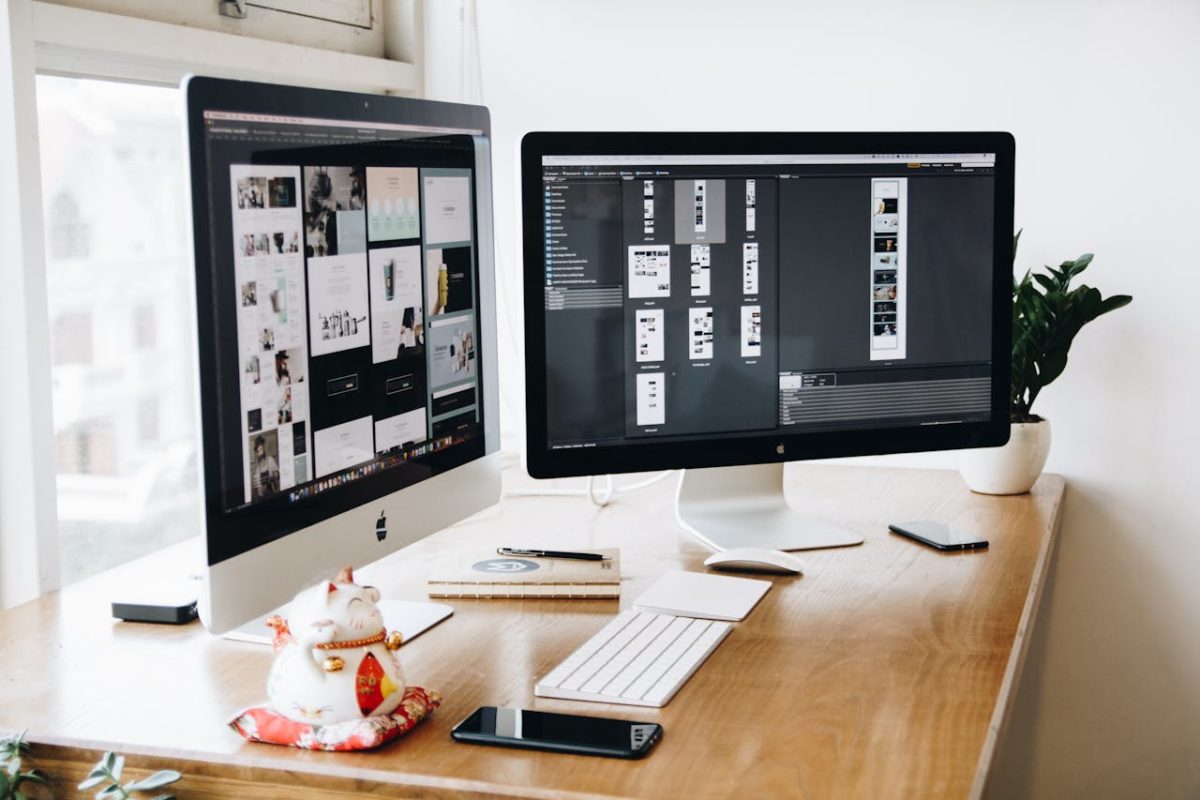 Ilustrasi Perbedaan Landing Page dan Website: Kunci Sukses Promo Digital Bisnis Anda